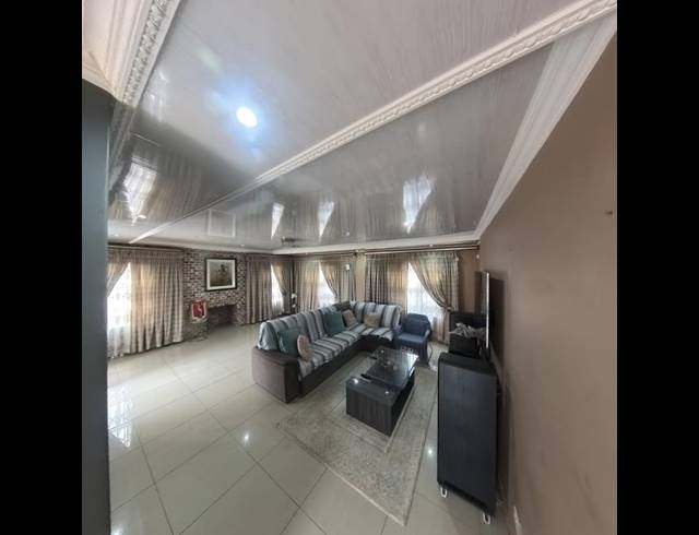 3 BEDROOM PROPERTY TO RENT IN KIRKNEY